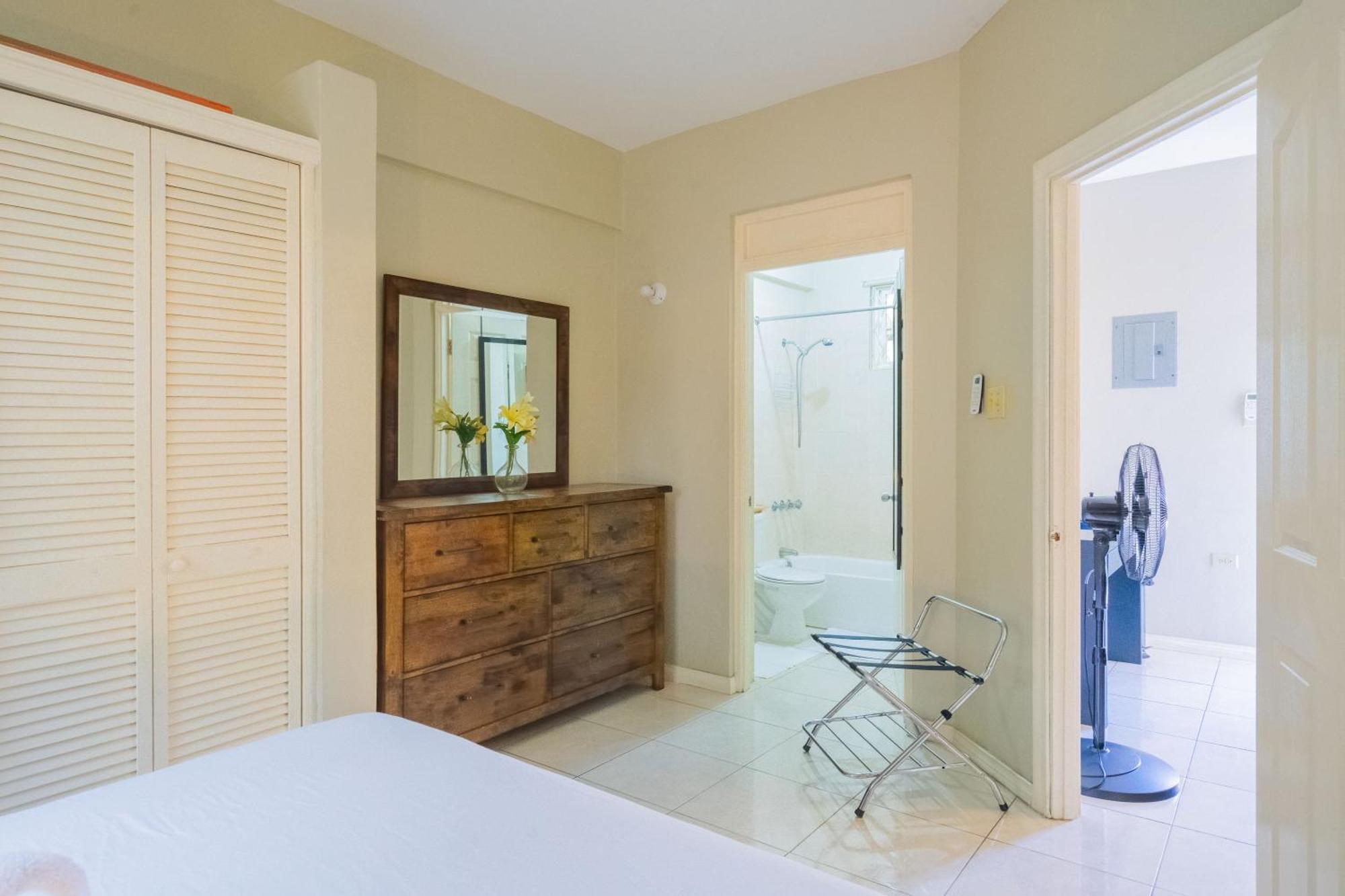 Musgrave Annex- Comfy 1 Bedroom Apartment On The Ground Floor Kingston Dış mekan fotoğraf